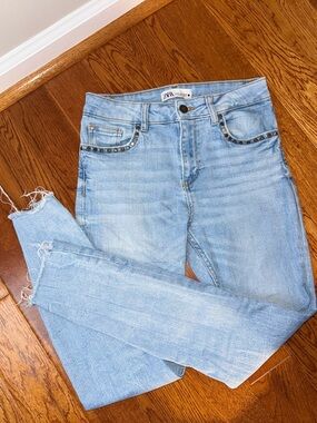 Zara Light Blue High-Rise Skinny Jeans with Studded Pockets Women’s Size 6